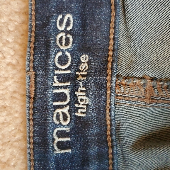 Maurices high rise destructed jeggings size XXL reg. - Picture 4 of 12
